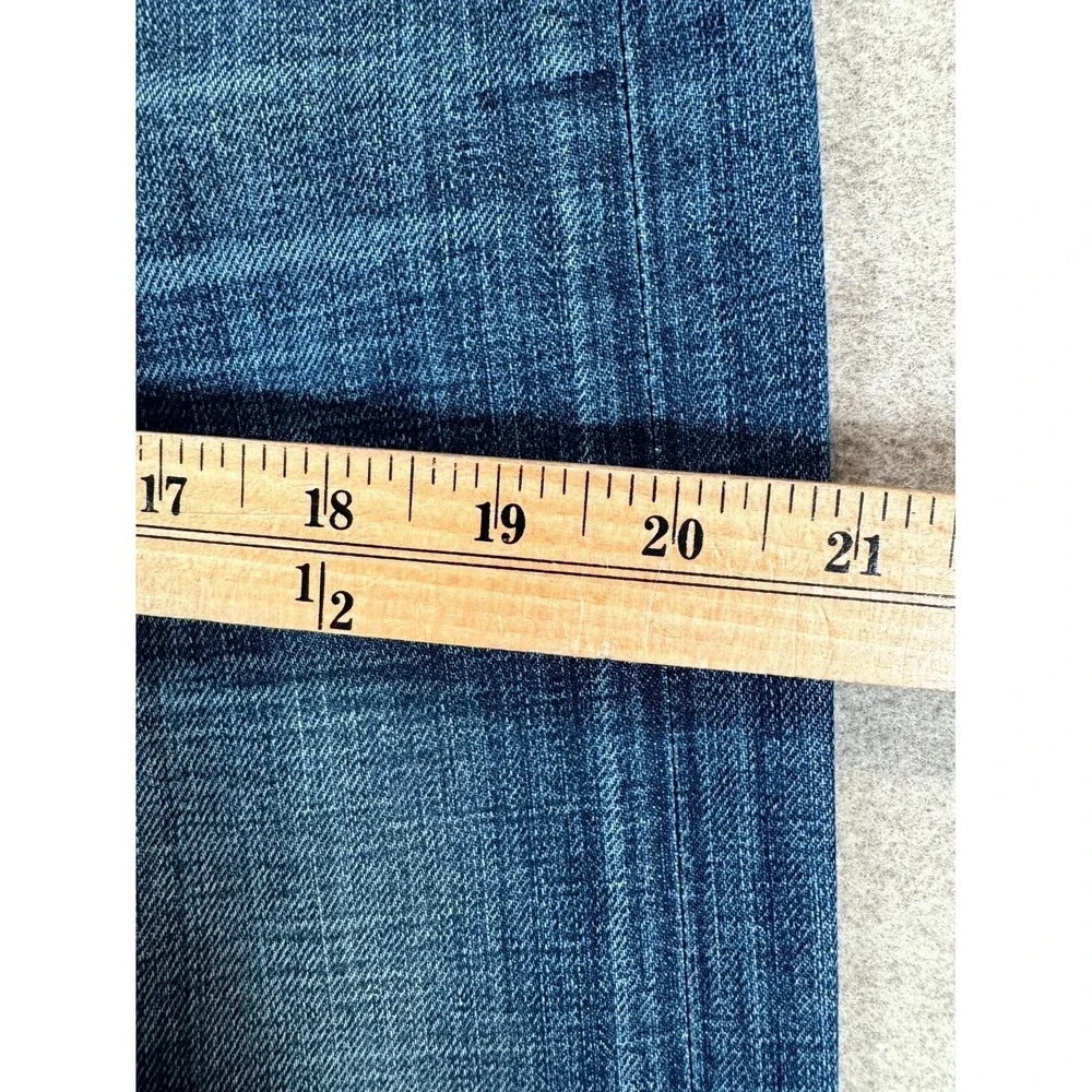 Levi's 501 Original Jeans Men 33x34 Blue Denim Button Fly Straight Leg Whiskered